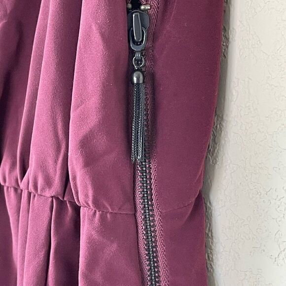Alice + Olivia Dayna Drape Neck Dress, Size 10 - Picture 6 of 7